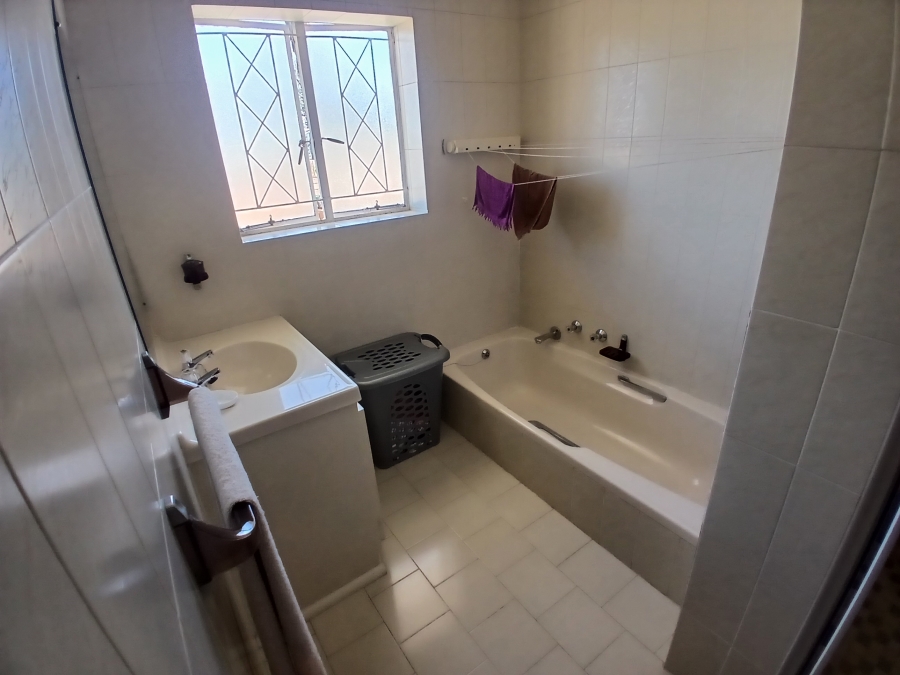 3 Bedroom Property for Sale in West Bank Eastern Cape